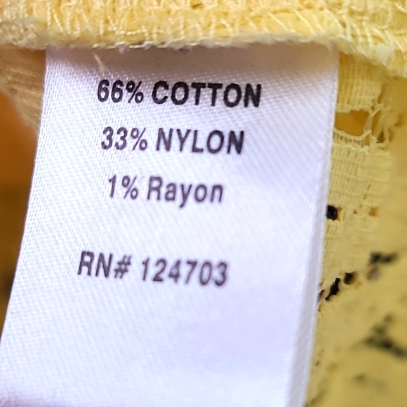 Rebecca Malone Yellow Lace Buttondown Top, Size Medium - Picture 9 of 9